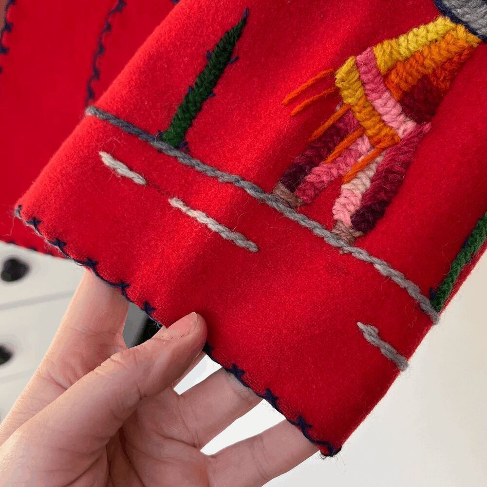 VTG 1940s Mexican Embroidered Wool Jacket Hand-Dyed Yarn, Folk Art, Red Wool S - Picture 14 of 15